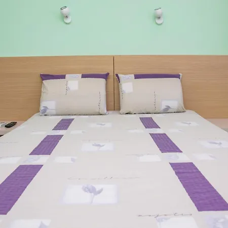 San 011 Guest house