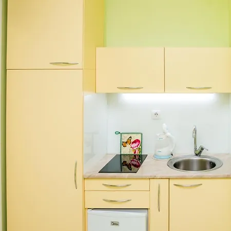 San 011 בית הארחה 3*